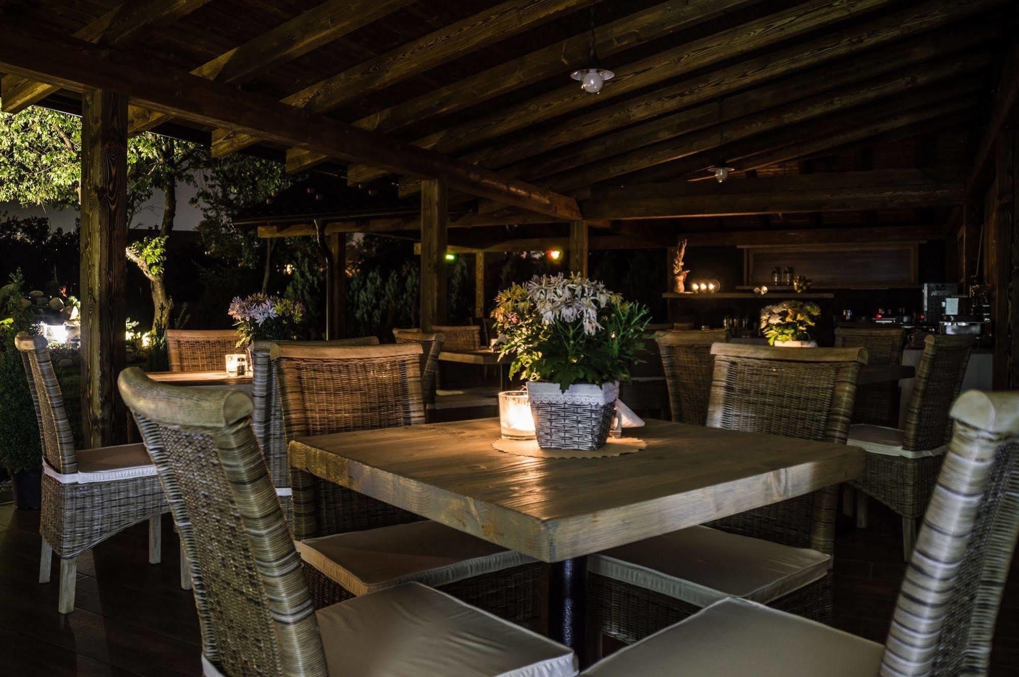 Wellness Penzion Vila Mery Πόπραντ Εξωτερικό φωτογραφία